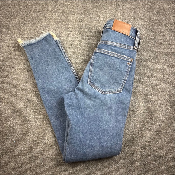 Madewell Denim - MADEWELL Women’s Denim 10” High-Rise Skinny Raw Hem size: 24